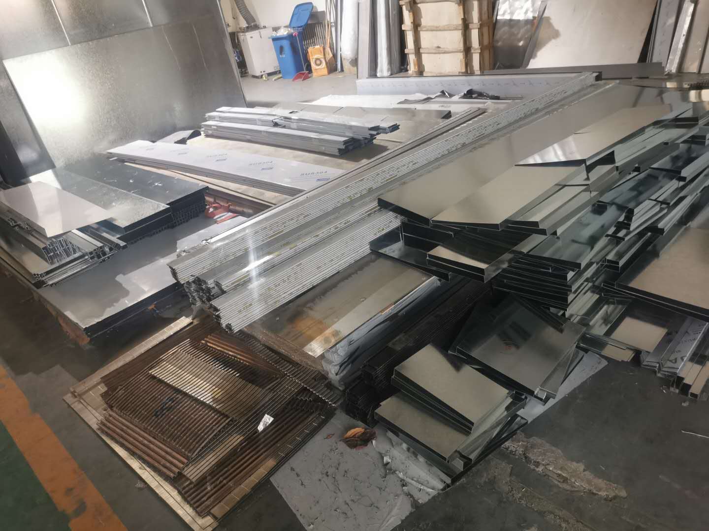 不锈钢装饰条加工